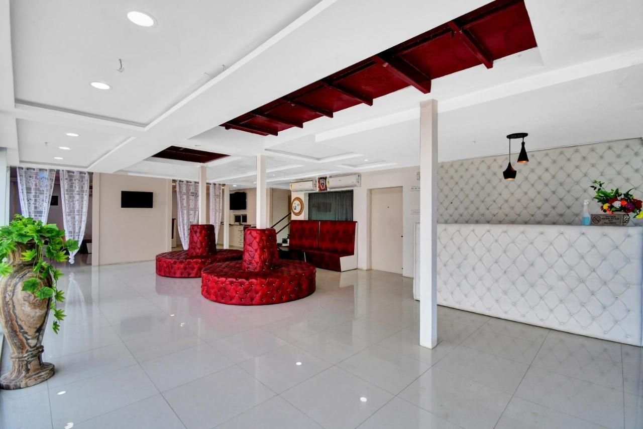 Oyo Townhouse 779 Gods County Hotel Tarapith Exterior foto
