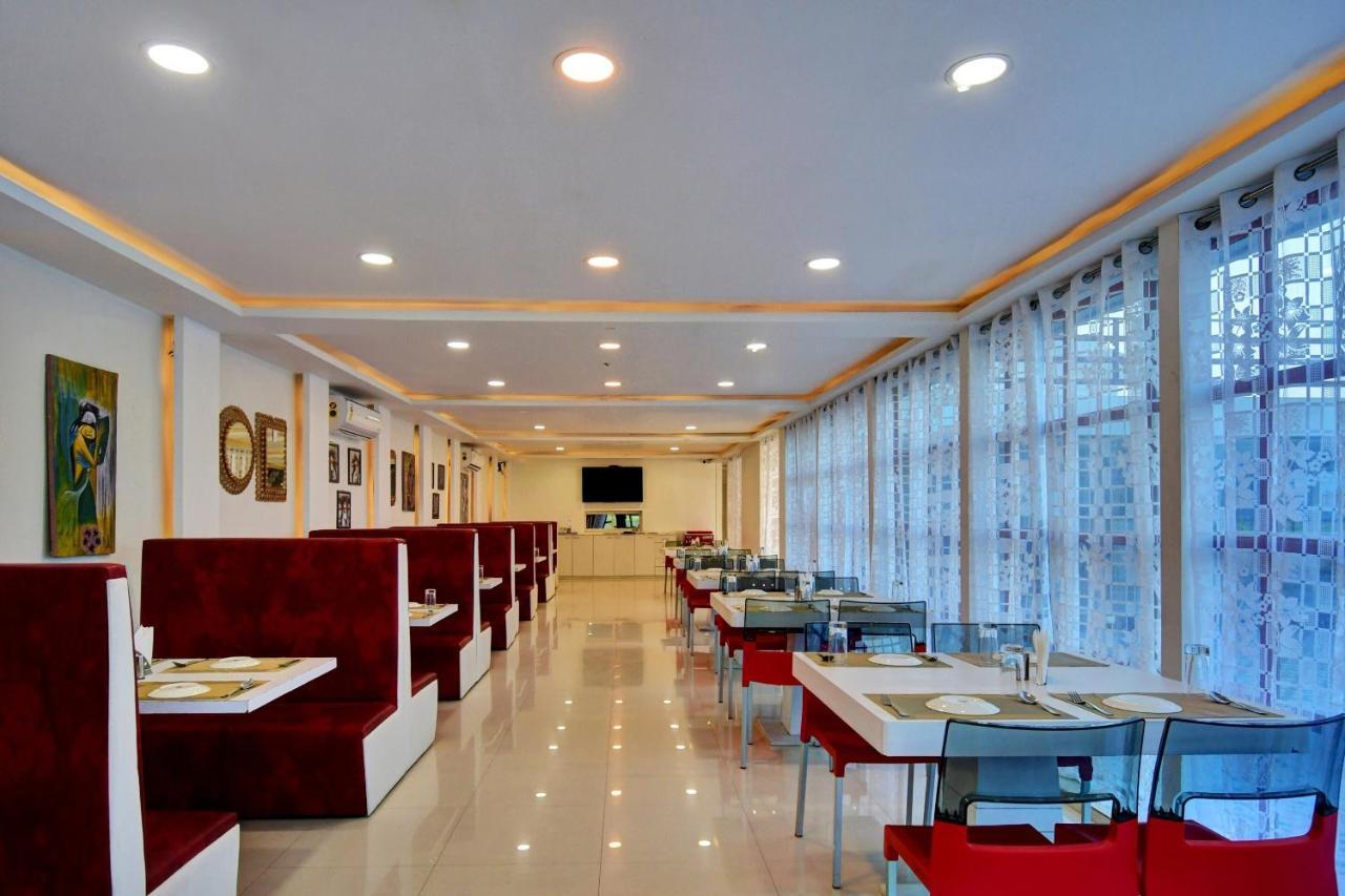 Oyo Townhouse 779 Gods County Hotel Tarapith Exterior foto